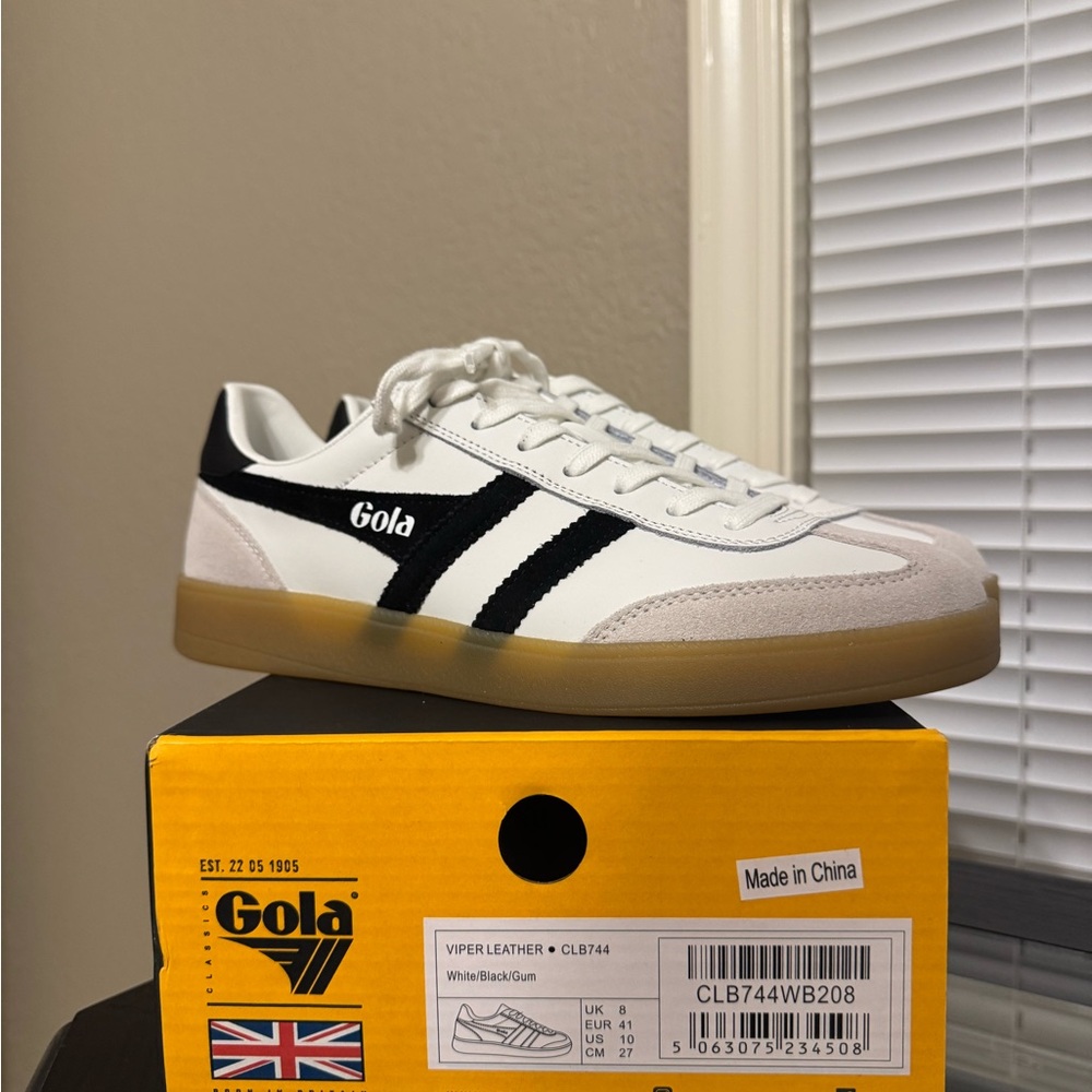 Gola Viper White and Black Leather Sneakers BRAND NEW
